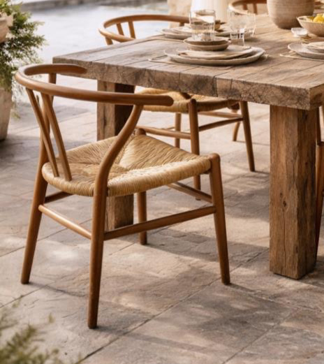 Outdoor dining chairs